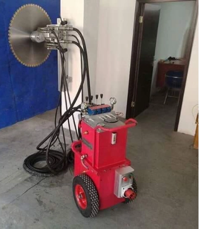 wall machine cutting